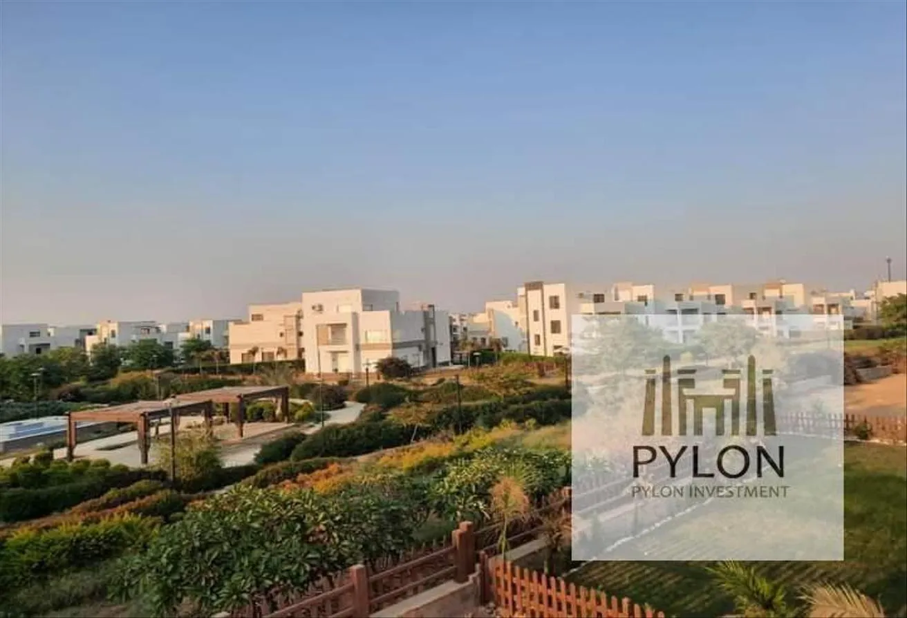 Rent in Wesal City: محل للايجار القانون في كمبوند وصال فيوز