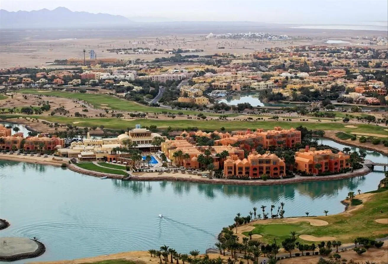 Sale in Kamaran: standalonevilla finished with ACs Kamaran El Gouna