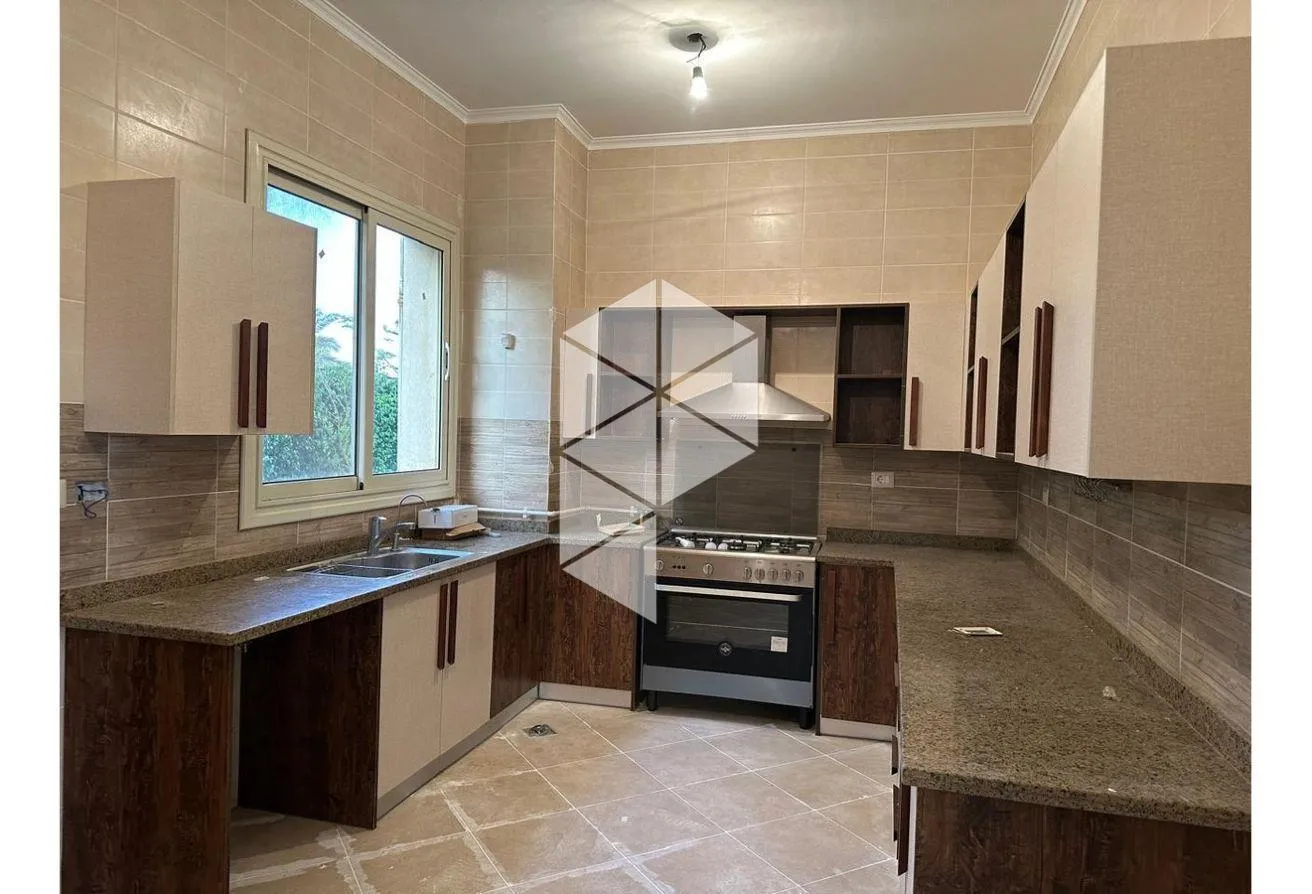 Sale in Grand Heights: Ready move +Finished) next Grand Heights, 5Yr plan