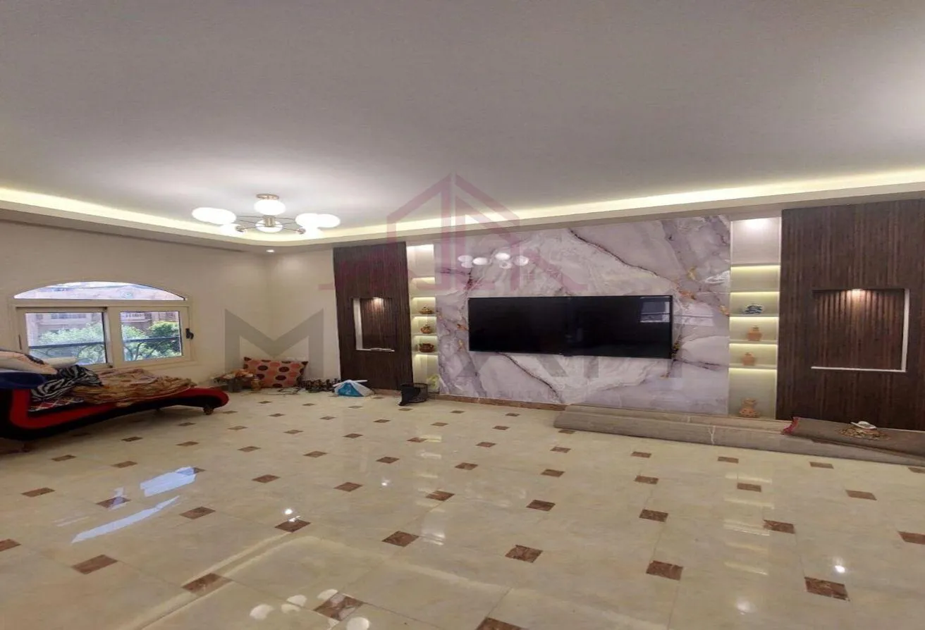Sale in Ahmed Shawky Axis: Apartment for sale, super luxurious finishing