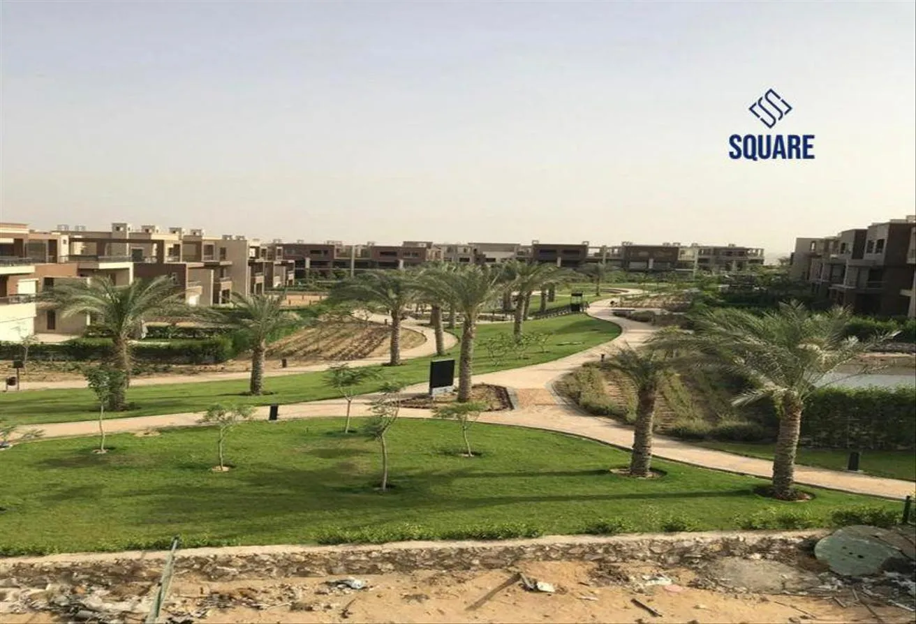 Sale in New Giza: Investment opportunity | 275K down | 9 years plan