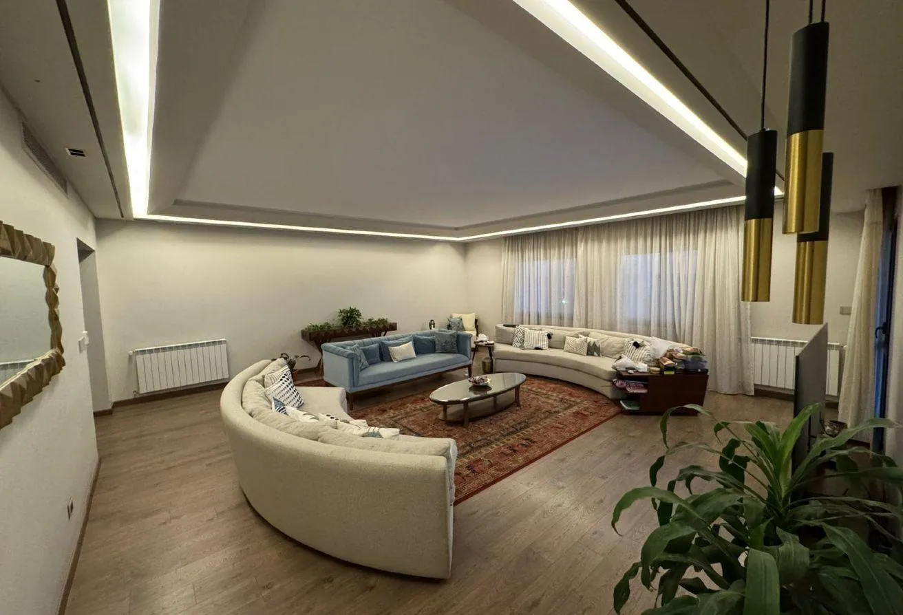 Rent in Westown: Fnished penthouse 300m+Open Space 100m in Westown