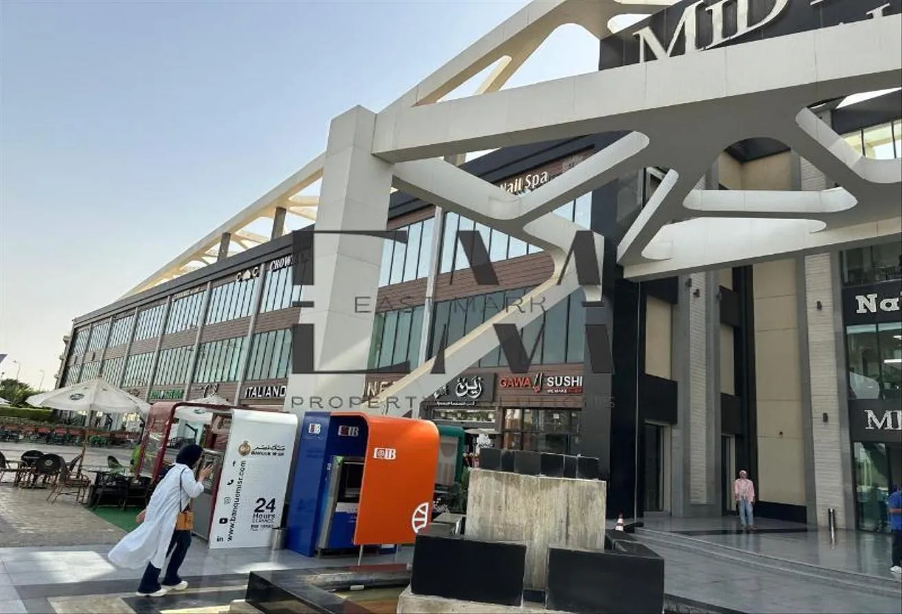 Rent in Midtown: Shop for rent in Midtown Mall
