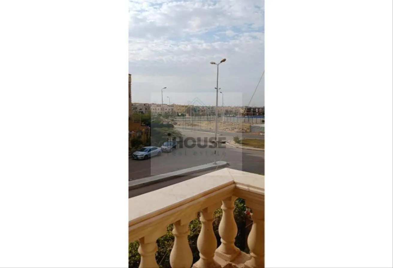 Gallery Image 12