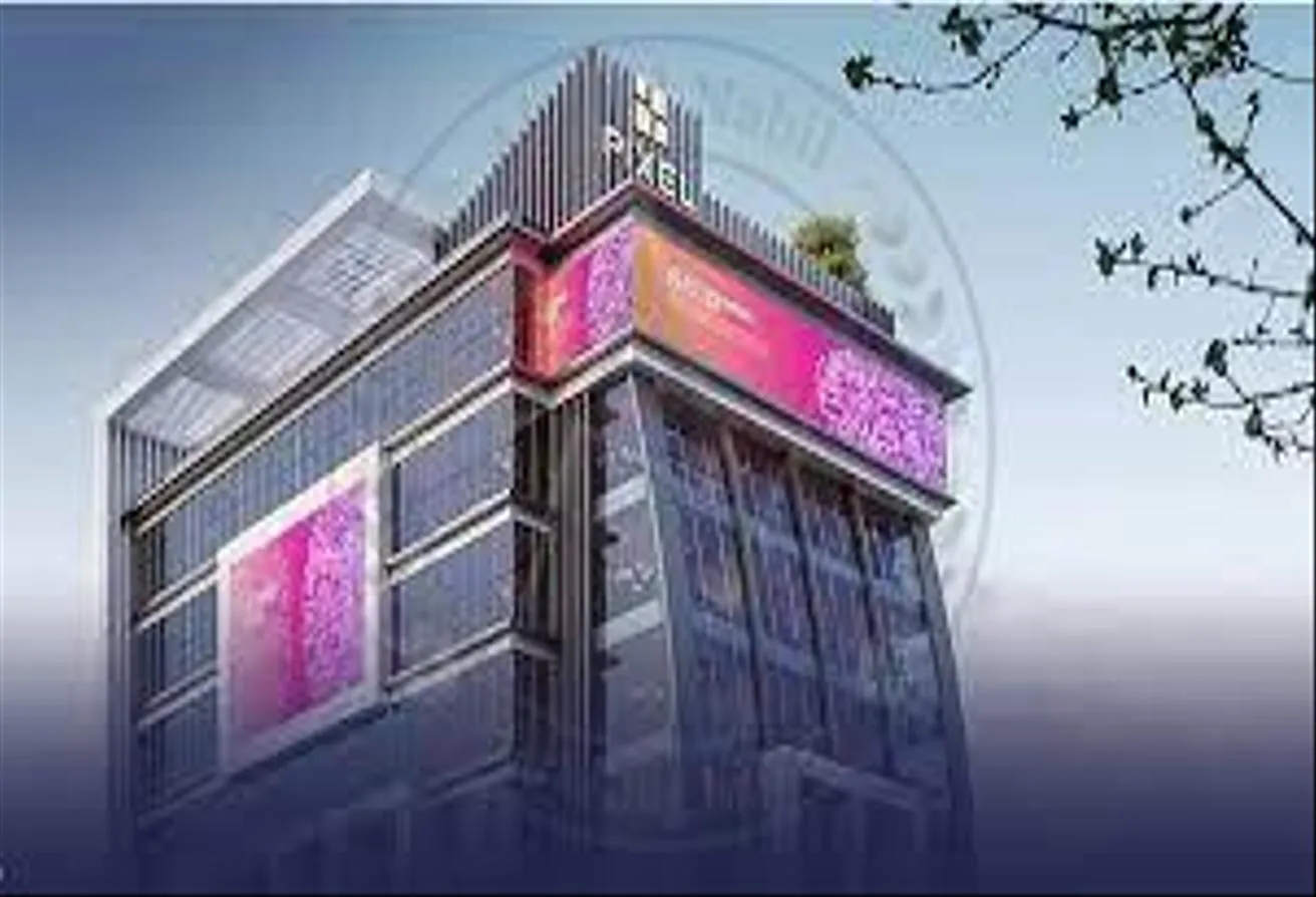 Sale in MU-23: عيادة للبيع فوري ومتشطبة بالقرب من البرج الايقوني