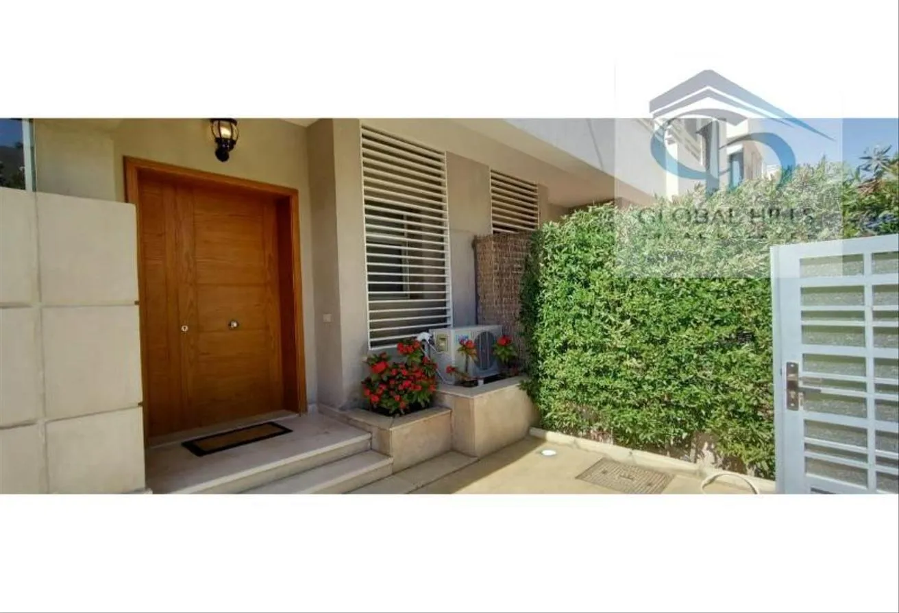 Sale in Atrio: Townhouse Corner For SALE in Atrio