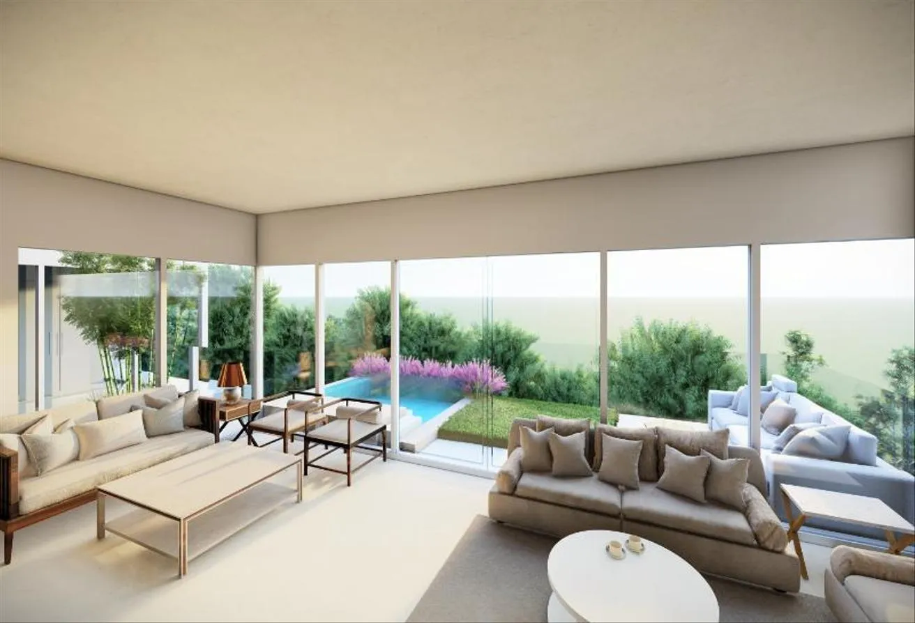 Sale in The Median Residences: RESALE Duplex With Garden Very Prime Location