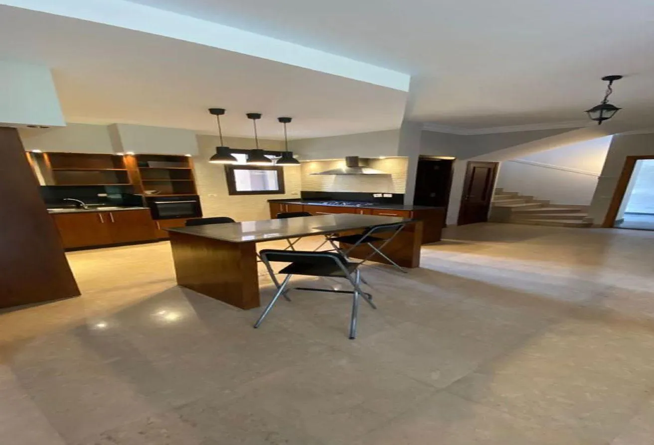 Rent in Casa: Casa, Duplex for rent in Sheikh Zayed City
