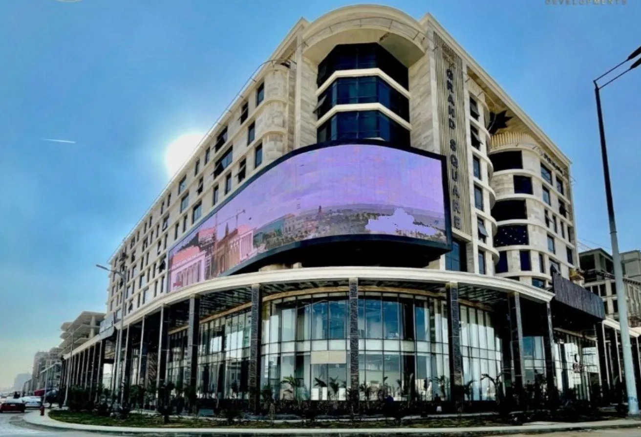 Sale in Grand Square mall: Office in Grand Square Mall