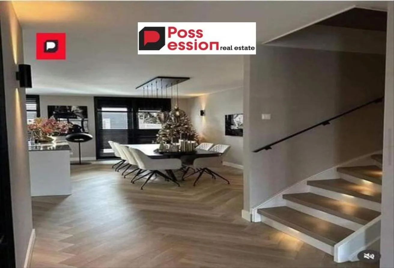 Sale in Il Cazar: Town Villa for sale from ilcazar next zed east
