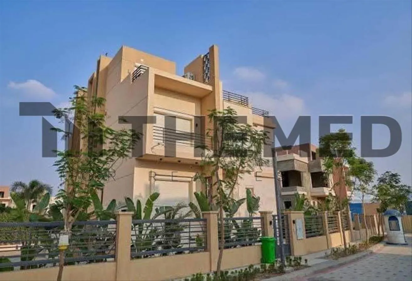 Sale in Alma: توين هاوس ريسيل في الشيخ زايد, استلام فوري في ألما