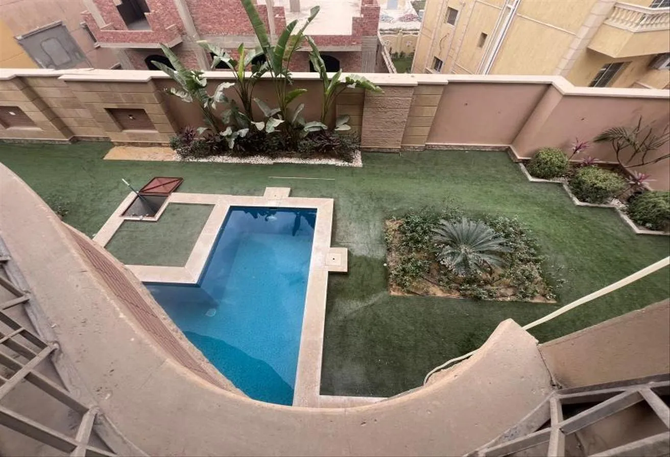 Rent in Lavida Al Bustan: للايجار دوبلكس مفروش بالكامل ومكيف كامبوند لافيد