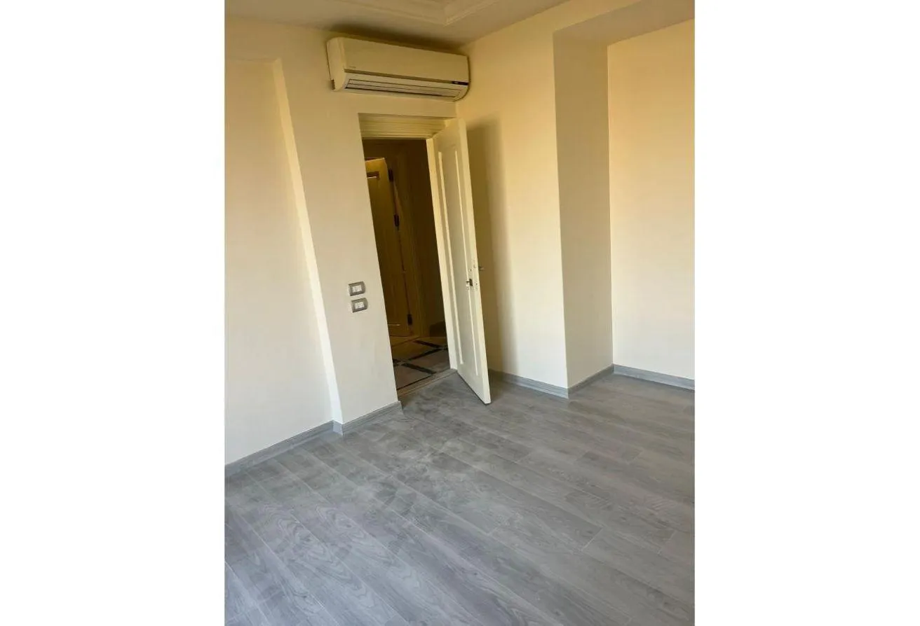 Gallery Image 20