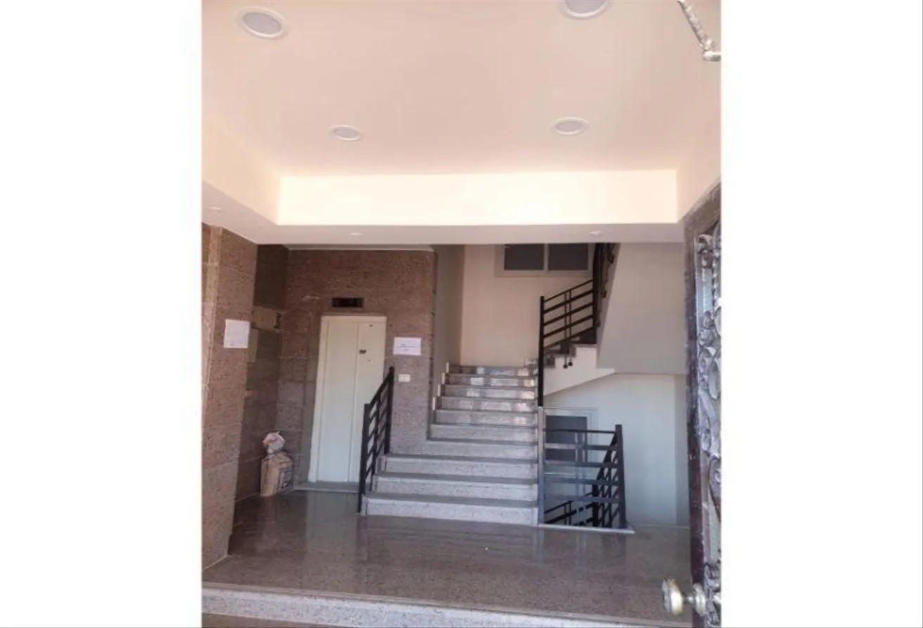 Gallery Image 10