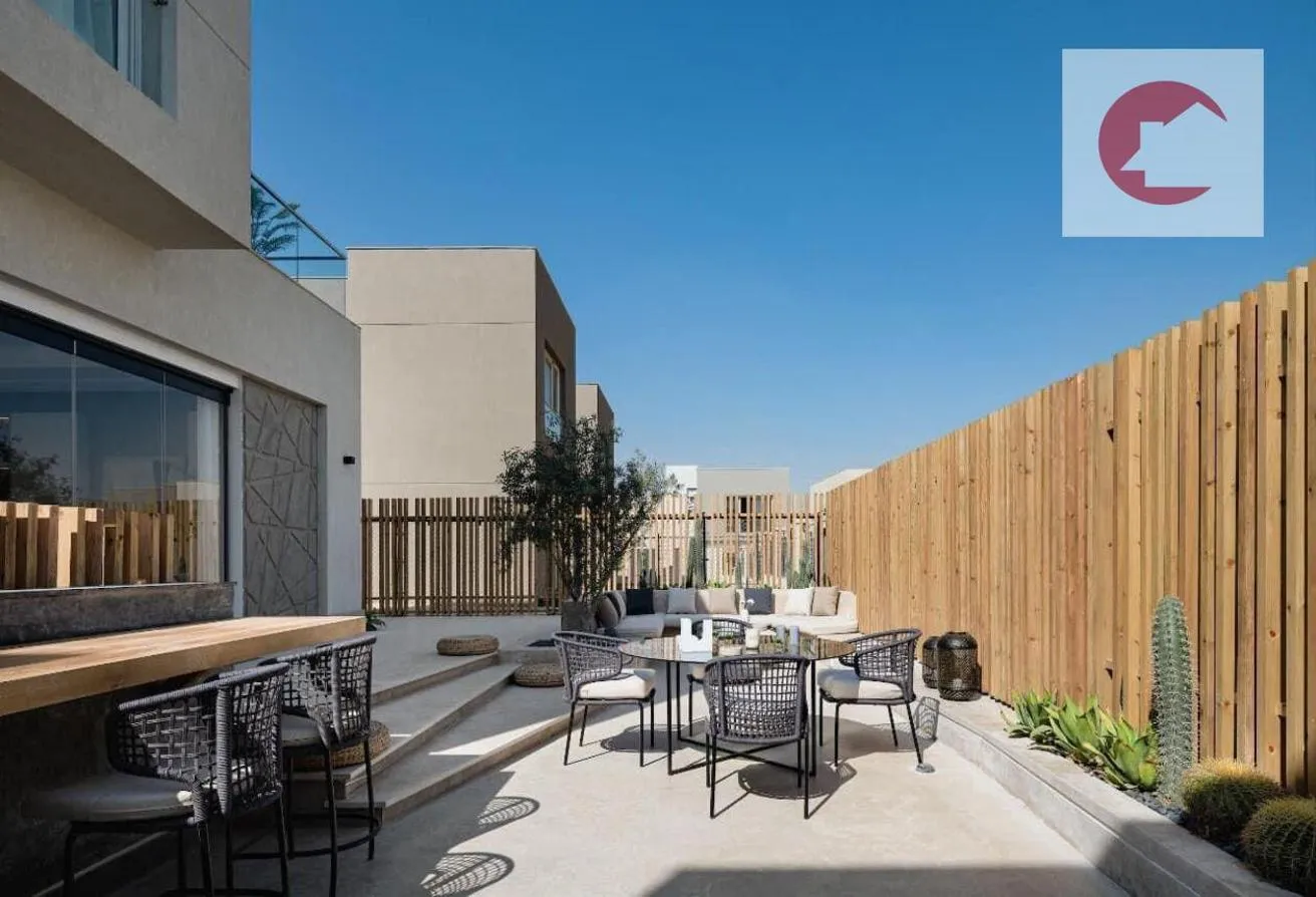 Sale in Swan Lake: STANDALONE VILLA For sale prime view SWAN LAKE .