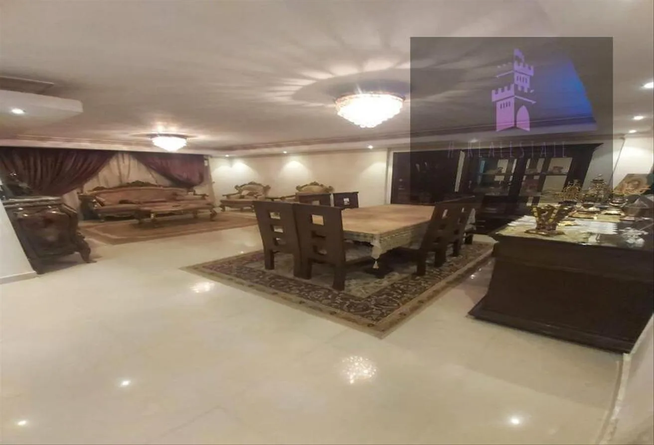 Rent in Al Mostathmir El Saghir: شقة للايجار مفروش ارضى بجاردن فى المستثمر الصغير