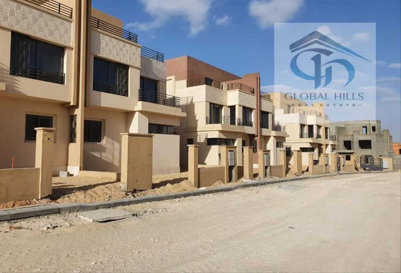 Sale in Alma: Twin house For Sale At  Alma