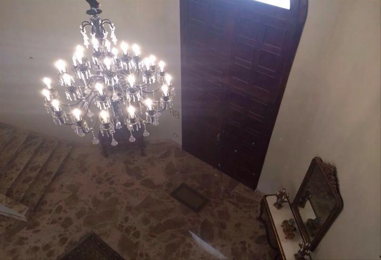 Gallery Image 8