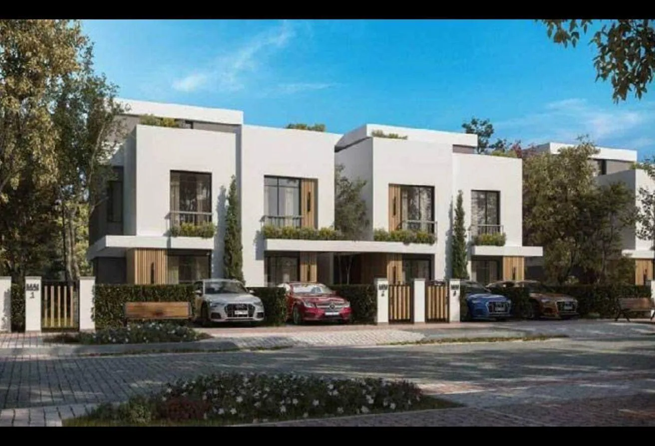 Sale in Lugar: Resale Villa  in Lugar, New Zayed City