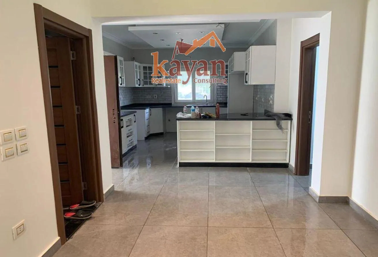Rent in Mountain View Hyde Park: I-villa with special price in Mountain View