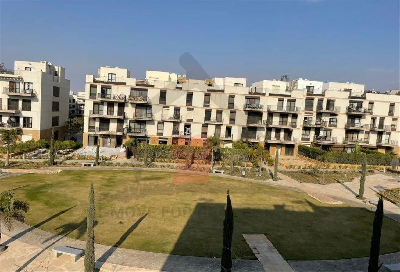 Sale in The Courtyards: تاون هاوس للبيع مطبخ وتكييفات كورتيارد