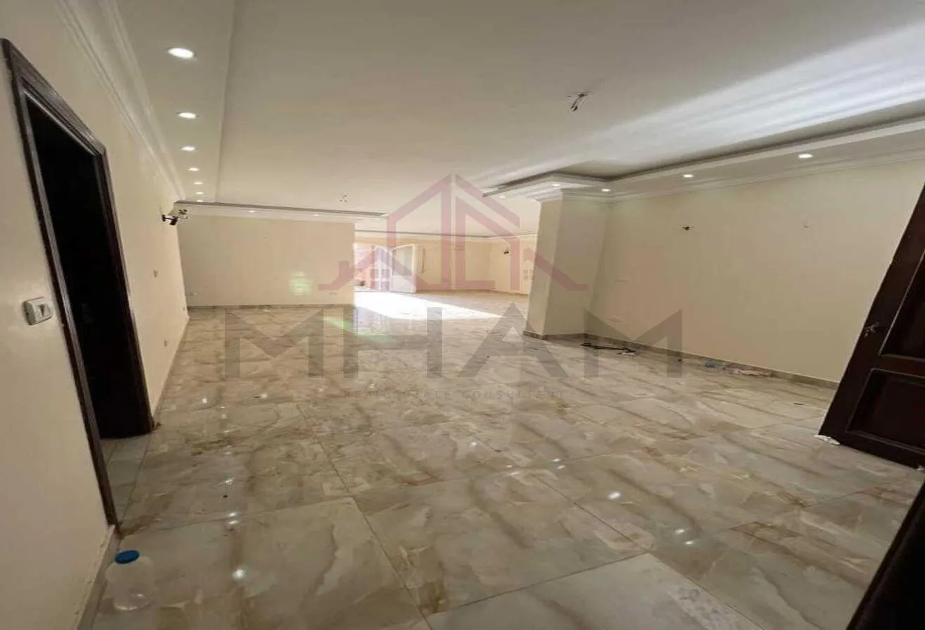 Sale in Area D: Apartment for sale in South Academy 5th settlement