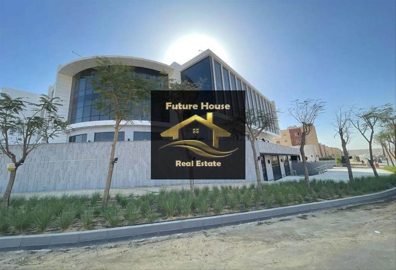 Sale in The Waterway View: for investment clinic with hightraffic at newcairo