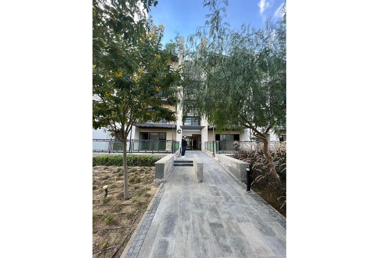 Gallery Image 6