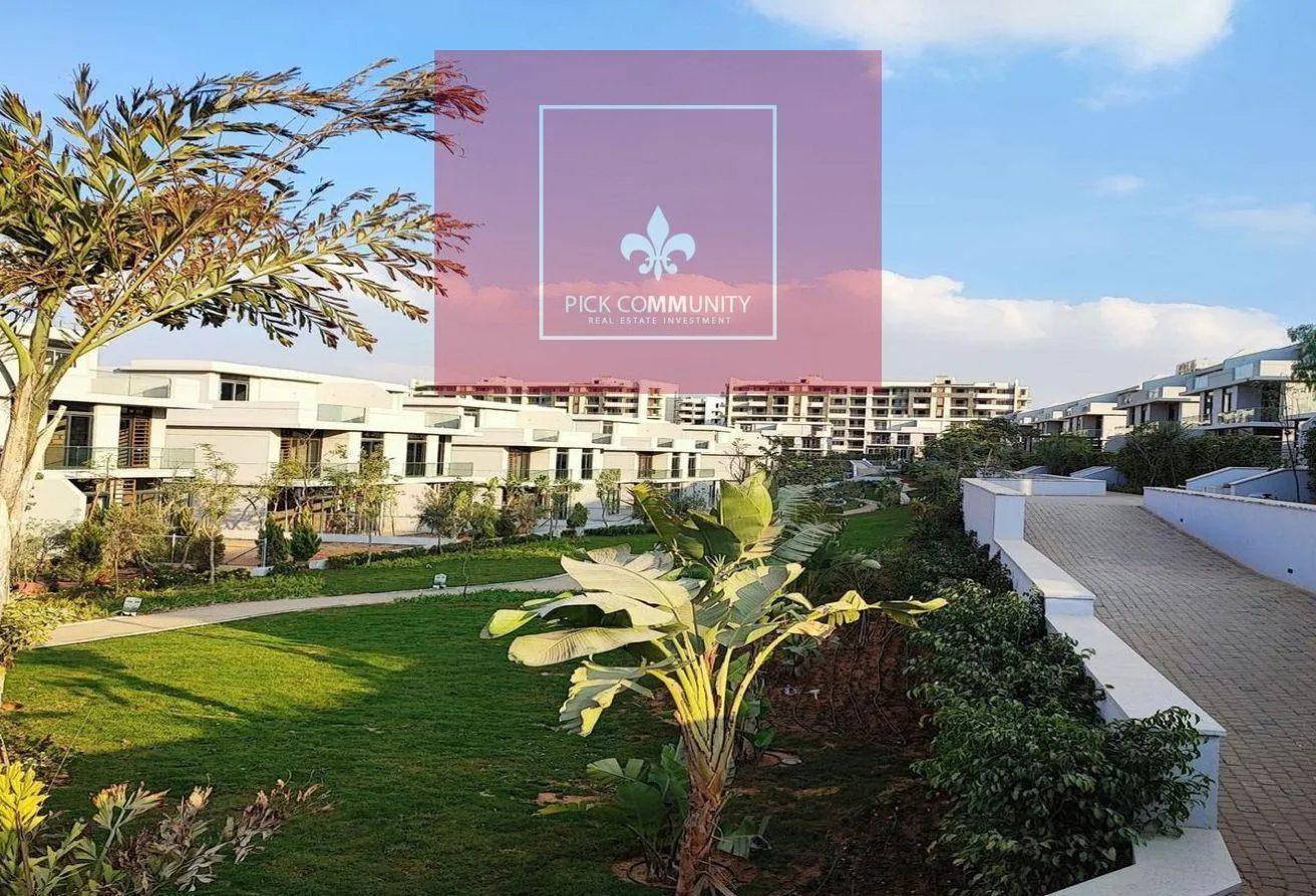 Sale in IL Bosco: Under market price twin house for sale at Al Bosco
