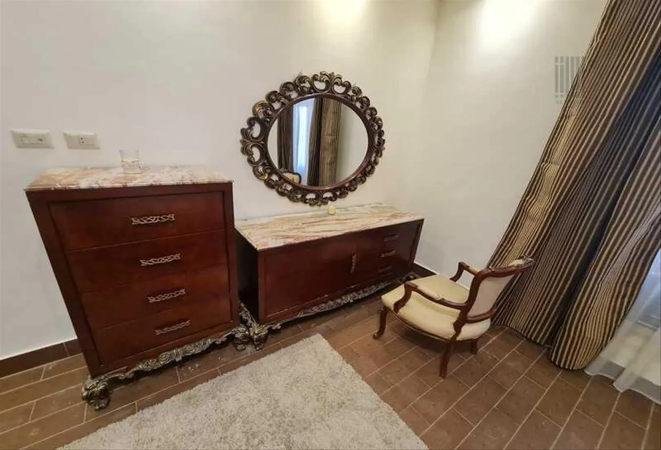 Gallery Image 16