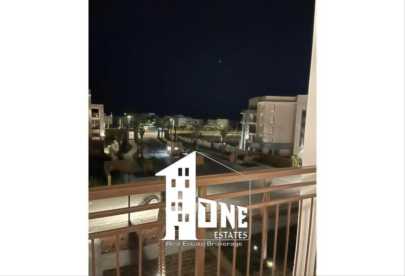 Sale in Marassi: For Sale: One-Bedroom Unit with Garden