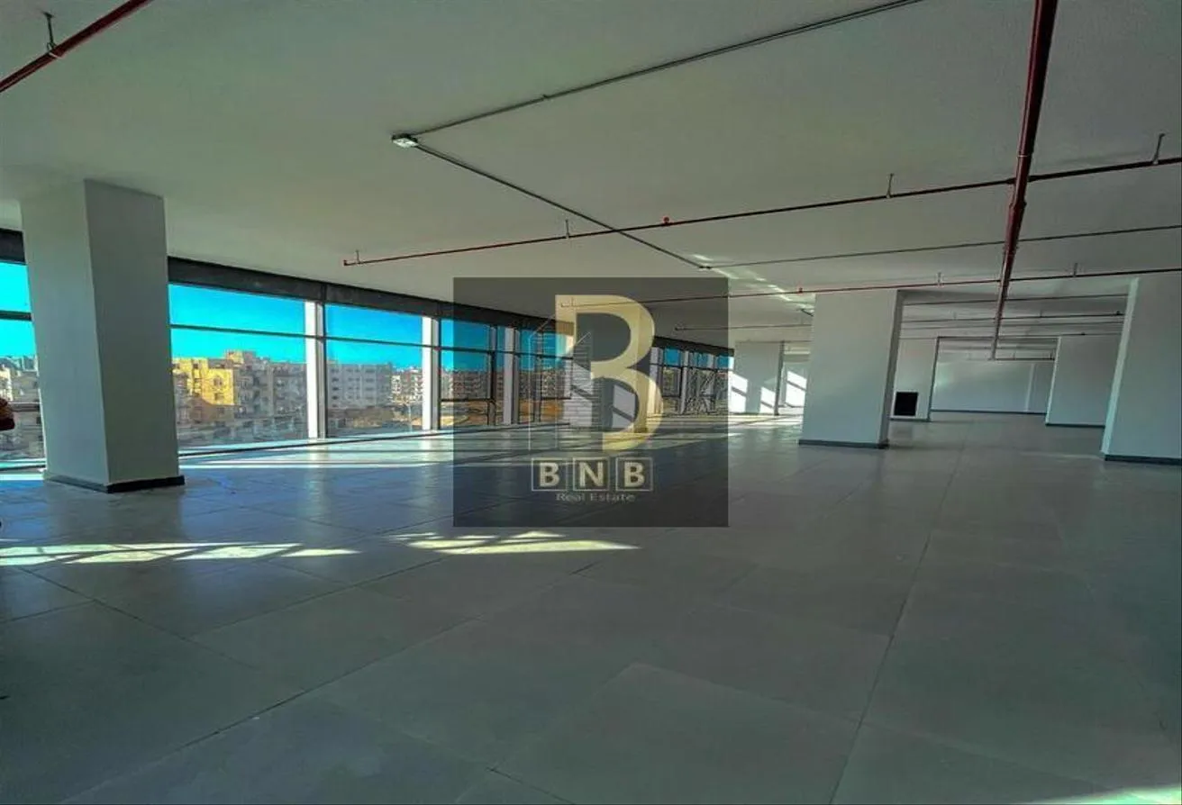 Rent in The Water Way: Fully Finished Admin Headquarters in Waterway
