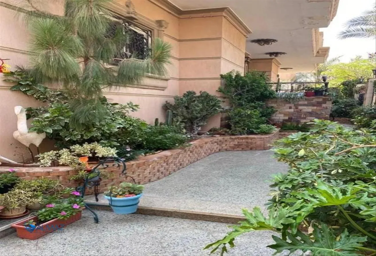 Sale in Area G: Apartment for sale in South Academy (Z)