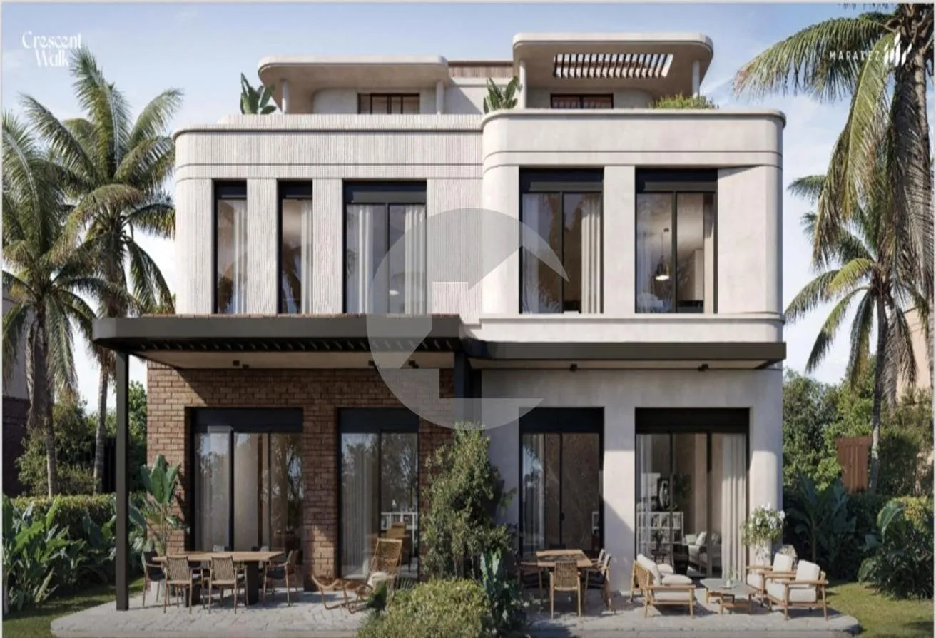 Sale in District 5: OWN PREMIUM TWIN VILLA FOR SALE WITH 40% DISCOUNT
