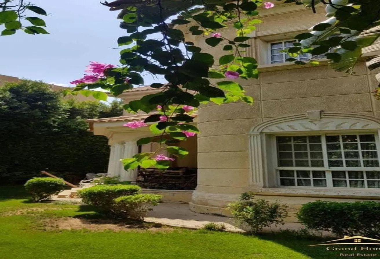 Rent in Beverly Hills Road: Beverly Hills, Villa For Rent in Sheikh Zayed