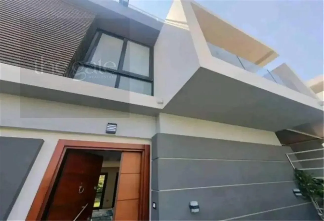 Sale in Midtown: villa for sale 360m in prime location new cairo