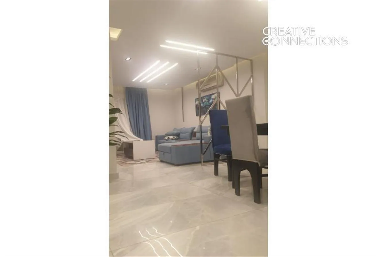 Sale in Rock Eden: بنتهاوس في كمباوند روك ايدن في حدائق اكتوبر