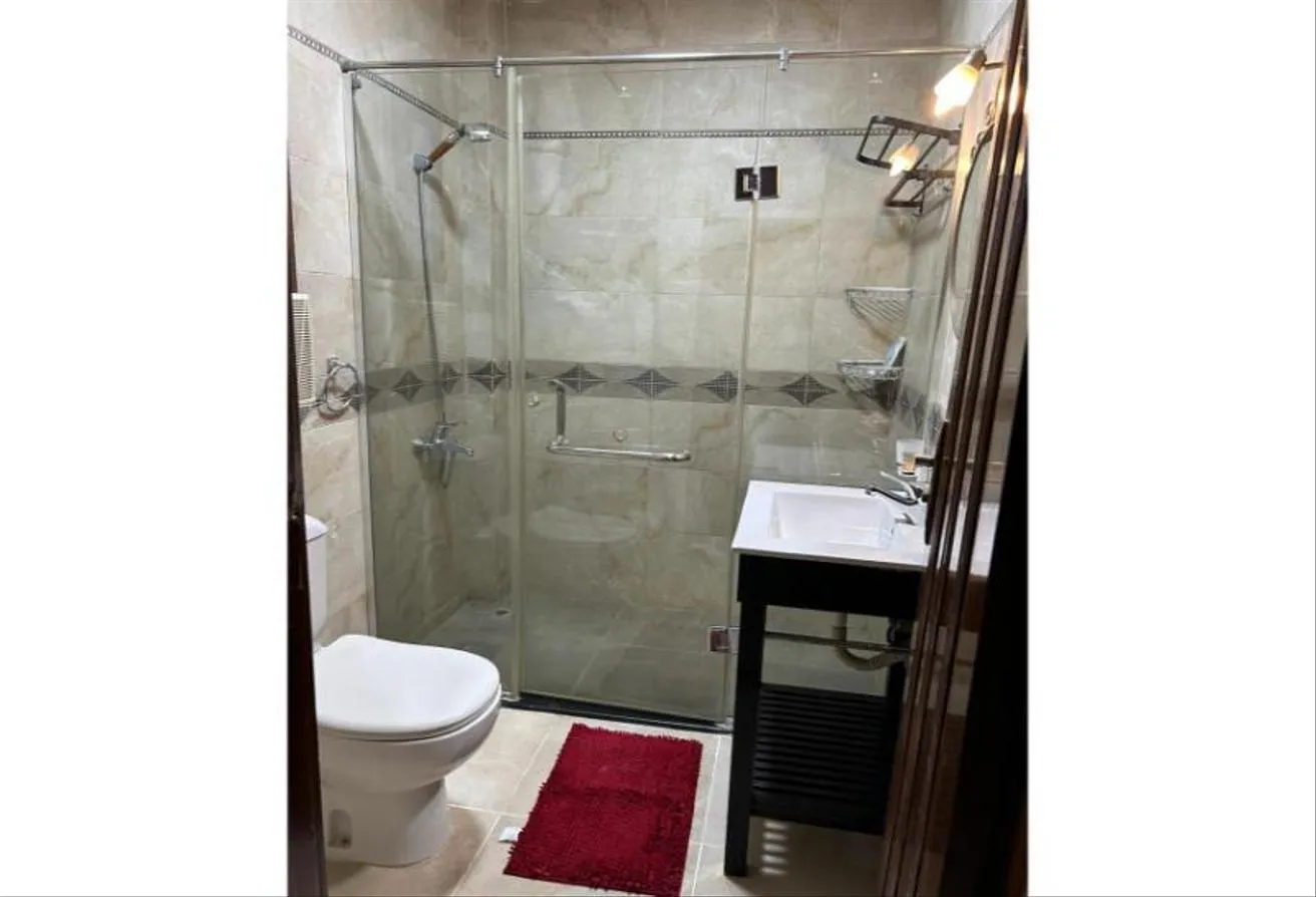 Gallery Image 10