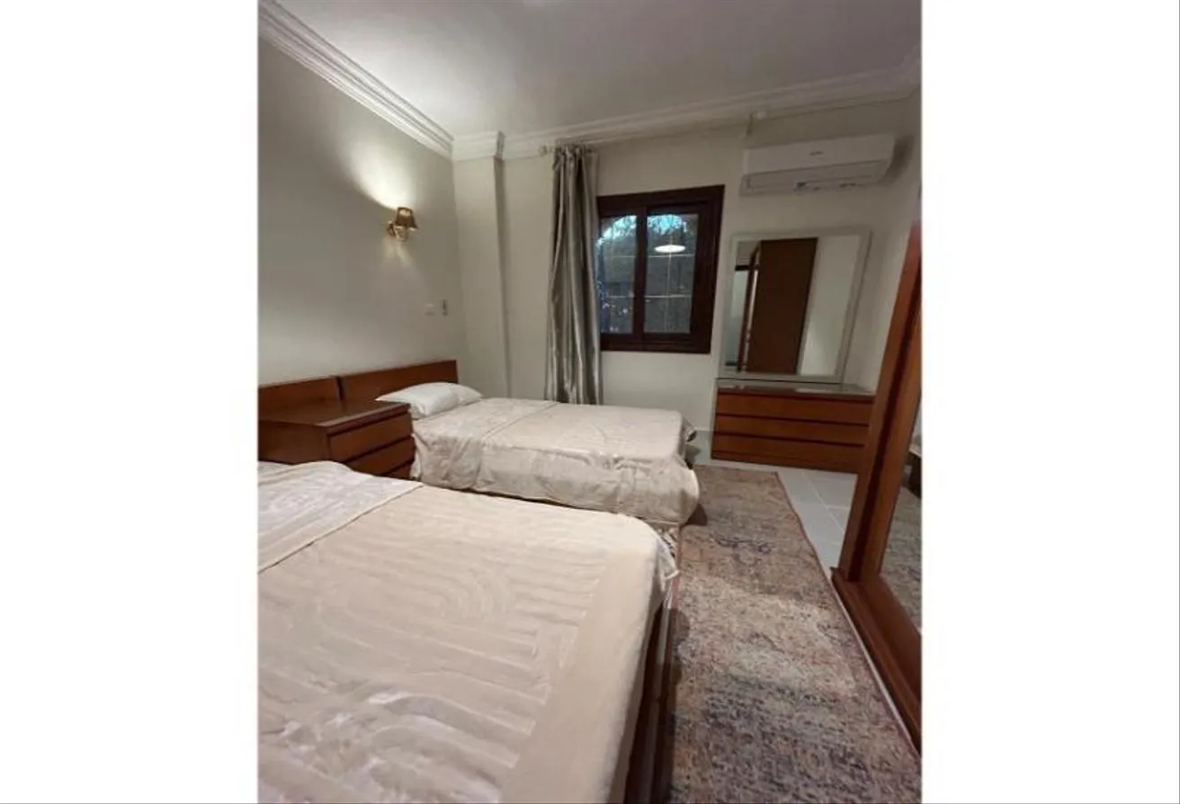 Gallery Image 16