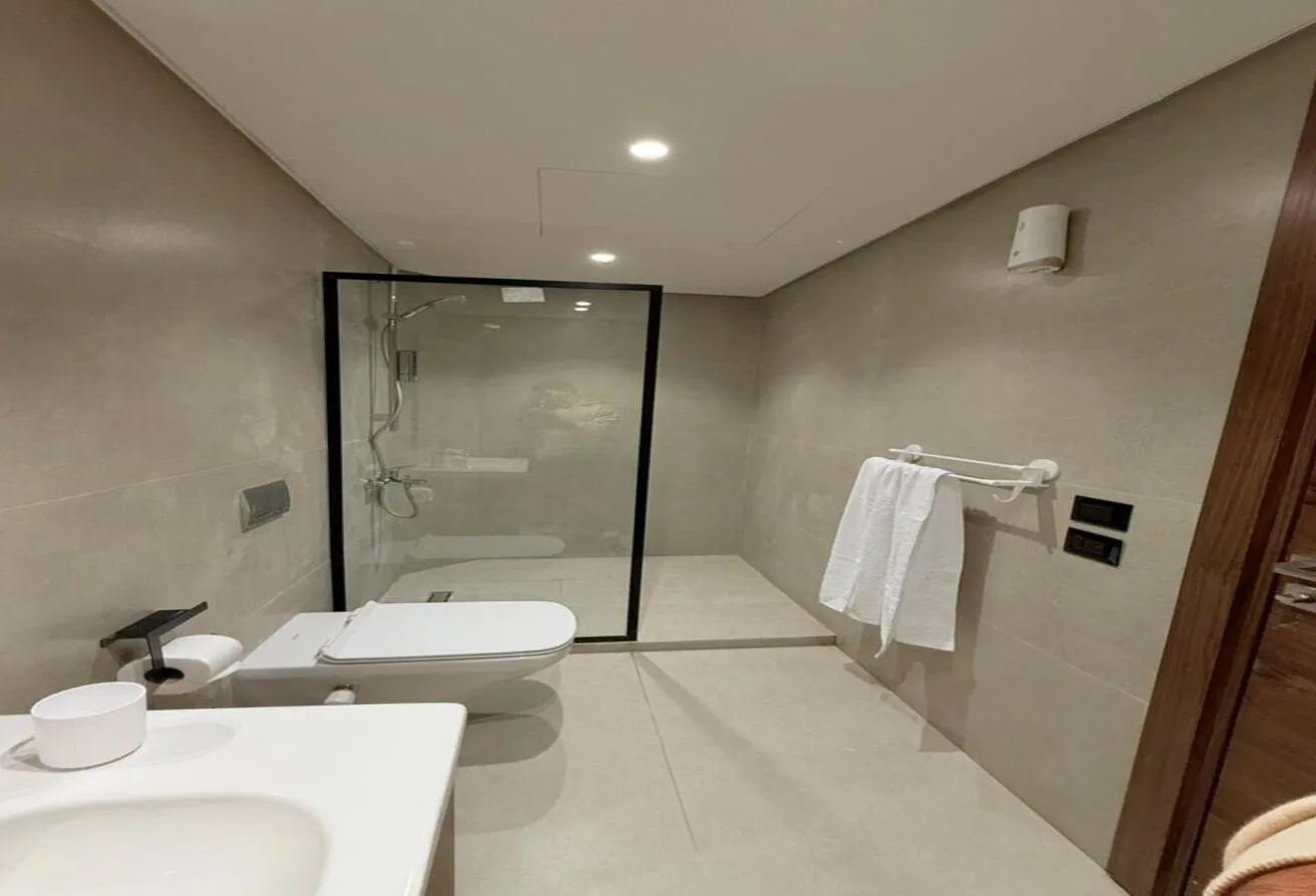 Rent in Silver Palm: FINEST Apartment for rent at silver palm compound