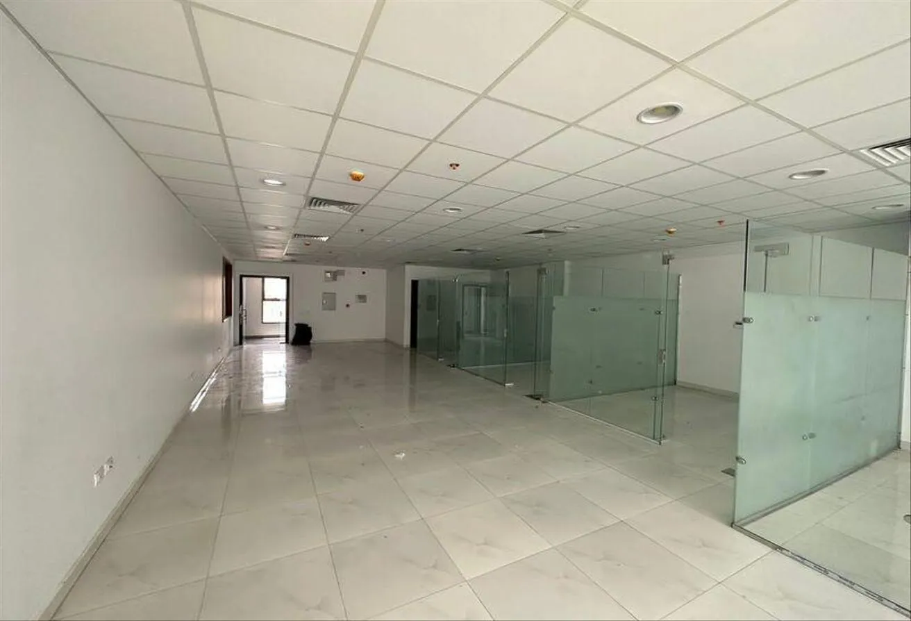 Rent in The Lane: Office For Rent in The Lane location El mehwar