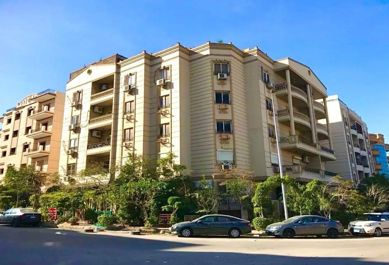 البيع في عمارات النرجس: دوبلكس بالنرجس بسعر لقطة بالتكيفات والمطبخ 