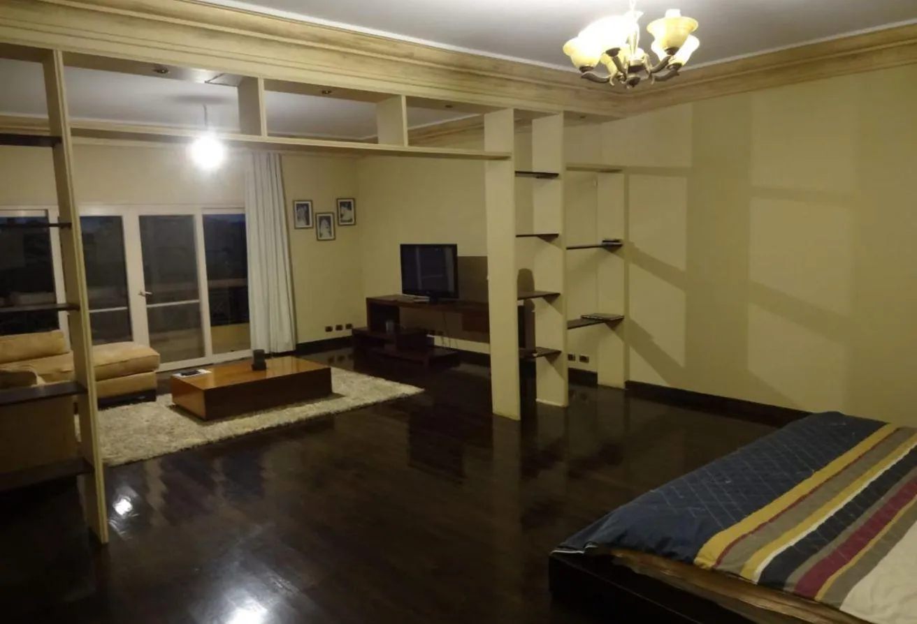 Gallery Image 18