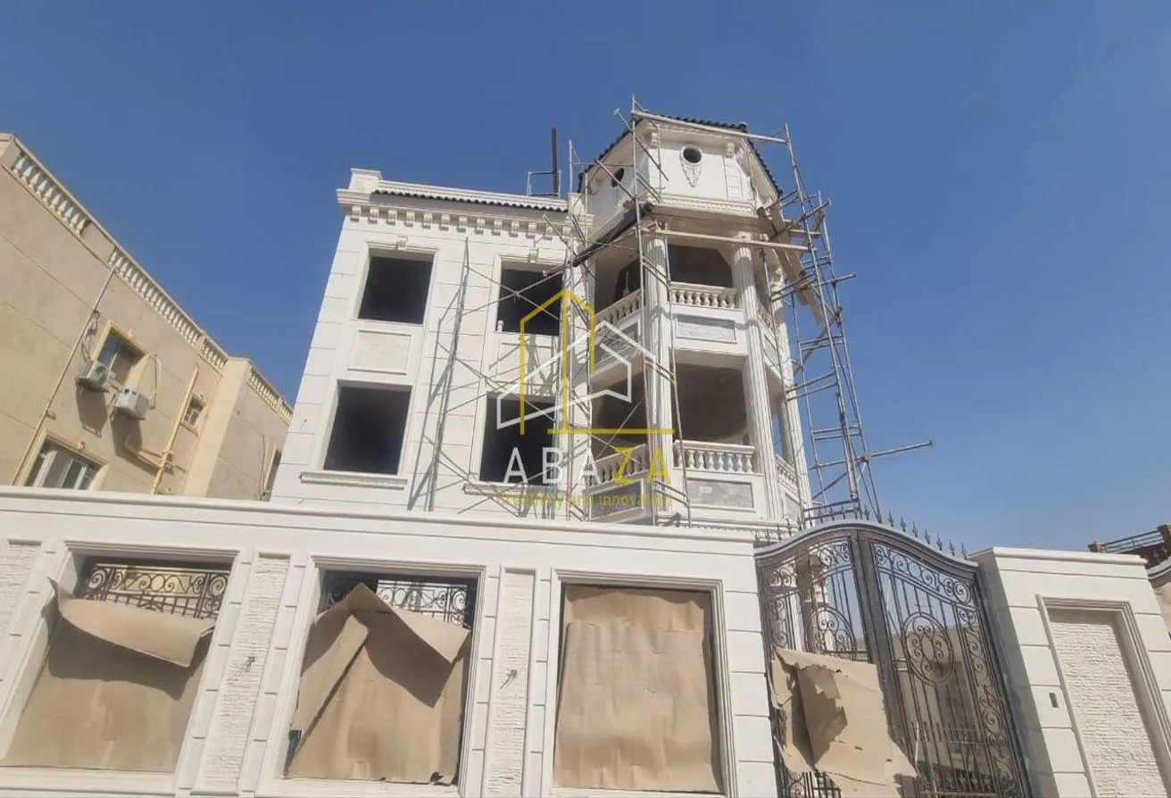 Sale in Lavida Al Bustan: Villa for sale in La Vida El Bustan Compound!!