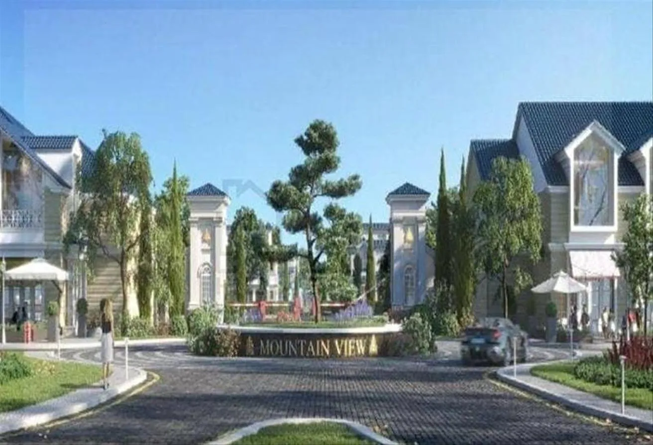 Sale in Mountain View Mostakbal City: Best location i villa garden mountain view aliva