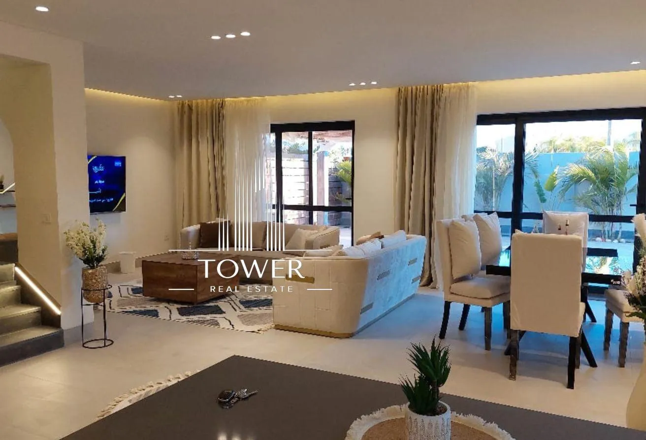 Rent in Patio Al Zahraa: فيلا فخمة للأيجار مفروش كمبوند باتيو زهراء زايد