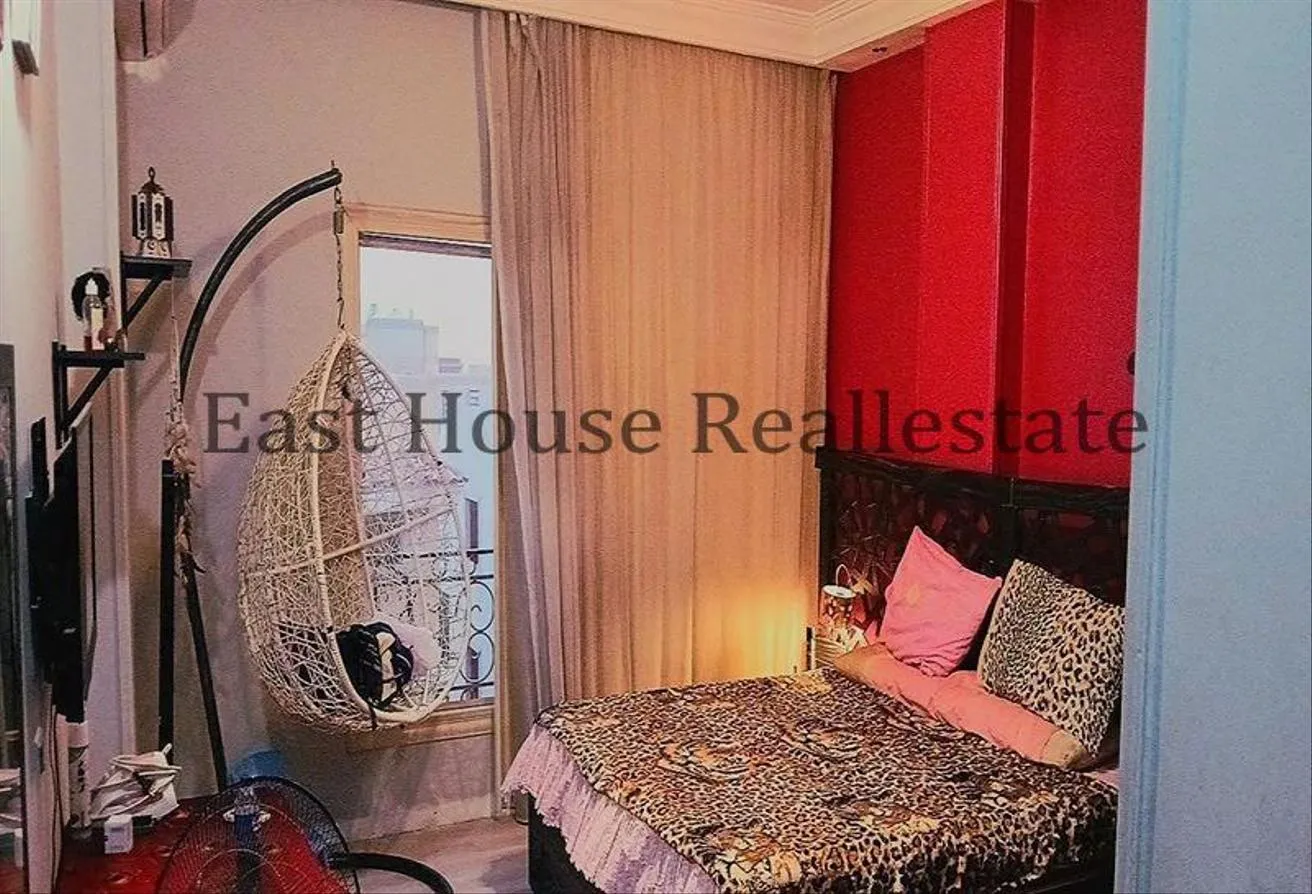 Rent in El Banafseg 5: Furnished apartment for rent in Banfsaj 5, close t