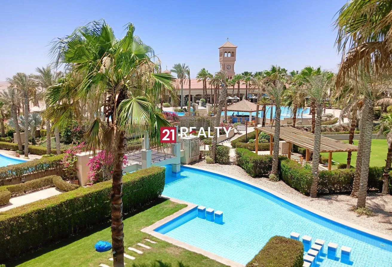 Sale in Veranda: Stunning 2-bedroom Furnished Penthouse in Veranda