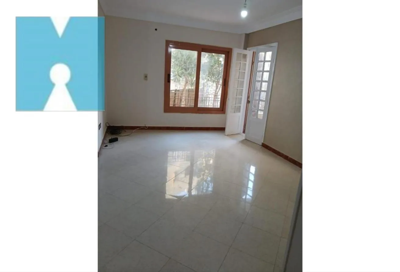 Sale in Opera City: Distinctive finished apartment for sale in the Six