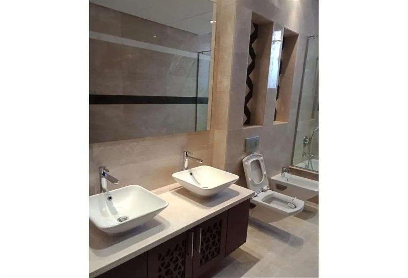 Sale in Forty West: Apartment Ready to move  Fourty West Beverly Hills